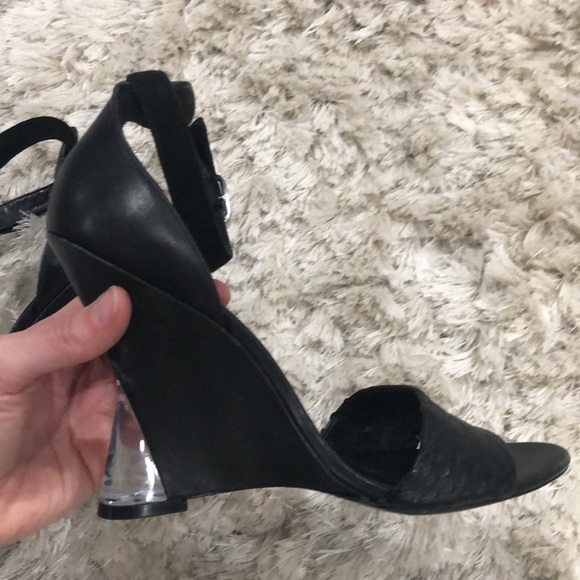 Beautiful SIGERSON MORRISON Angled Wedge Heels - Picture 7 of 16